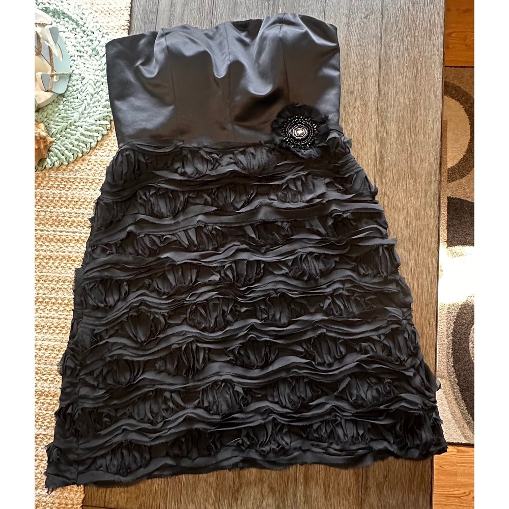 Tahari‎ Arthur S. Levine Strapless Dress Ruffle Flower Party Black 12